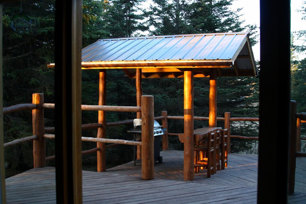 Wise Old Hunter Lodge Anchor Point Номер фото